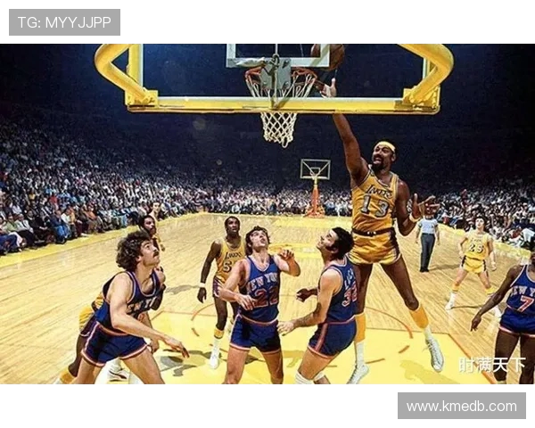 威尔特张伯伦传奇人生从百场得分到改变篮球历史的伟大巨星