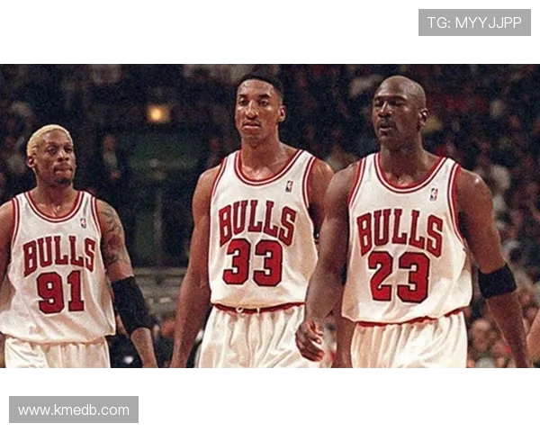 斯科蒂·皮蓬:从芝加哥公牛的助力到篮球历史的传奇风采