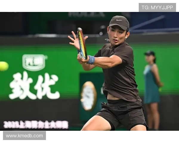 深度分析上海网球队边路渗透战术的特点与应用策略 深度分析上海网球队边路渗透战术的特点与应用策略