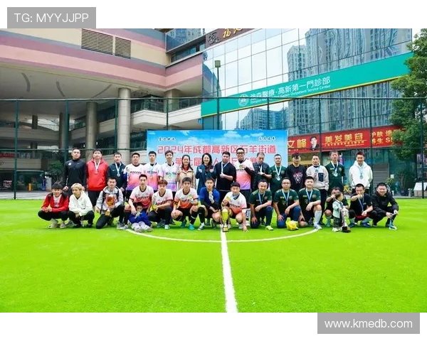 足球热议:成都足球队的战术争议 足球热议:成都足球队的战术争议