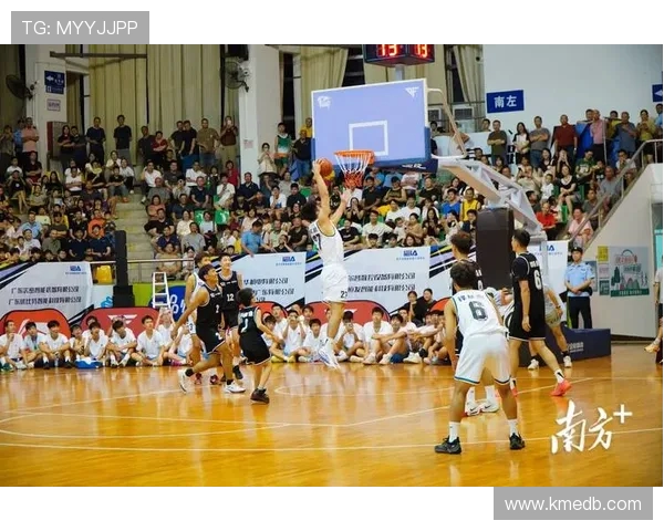 激烈角逐燃爆全场 体育比赛展现无与伦比的运动激情与团队精神 激烈角逐燃爆全场 体育比赛展现无与伦比的运动激情与团队精神