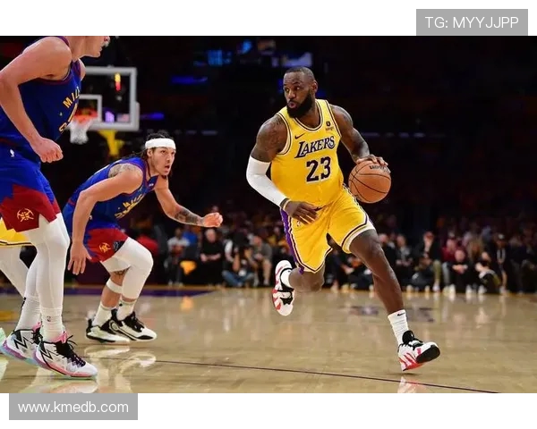 国王队与湖人队激战正酣谁能在这场对决中笑到最后 国王队与湖人队激战正酣谁能在这场对决中笑到最后