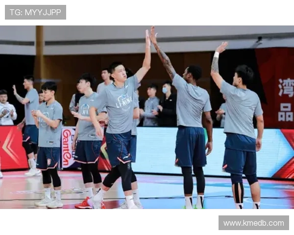 广东对阵北控精彩文字直播全程回顾与分析